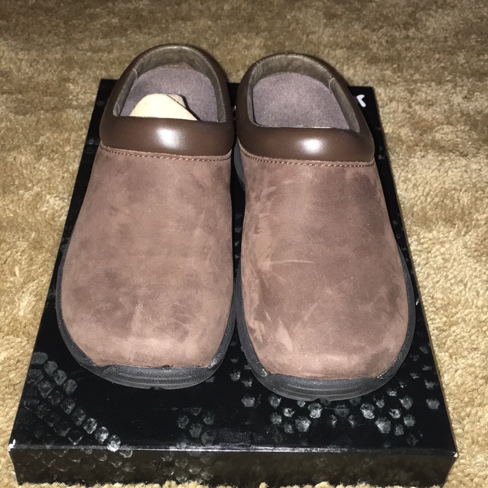 MERRELL (Women) Slip On